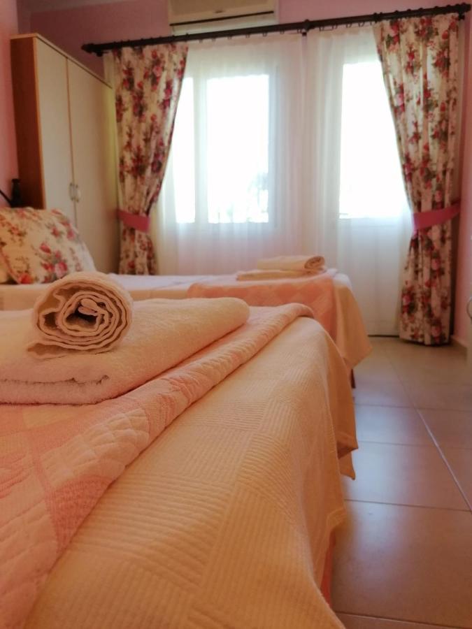 Maviev Otel Cesme Exterior foto