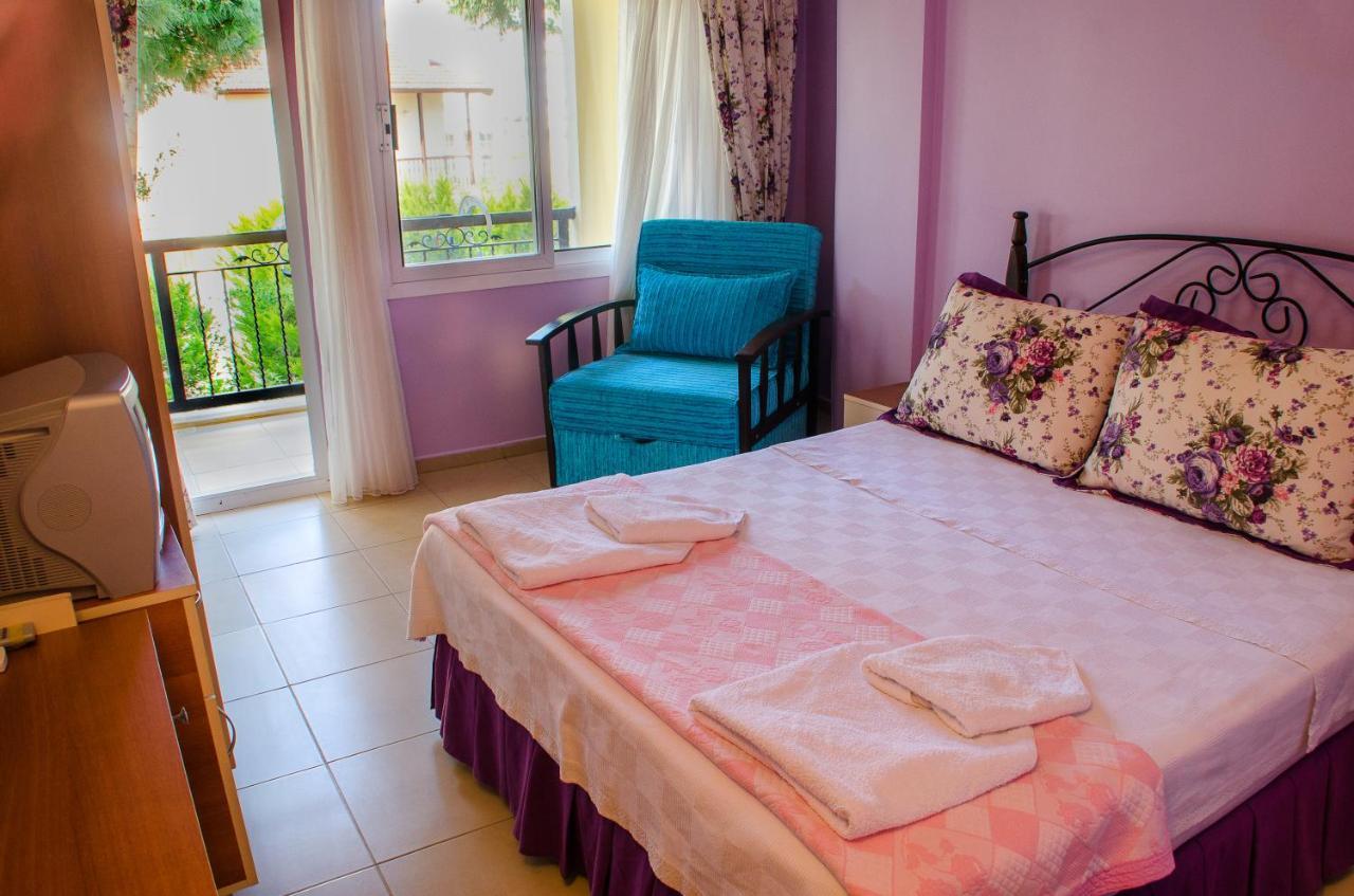 Maviev Otel Cesme Quarto foto