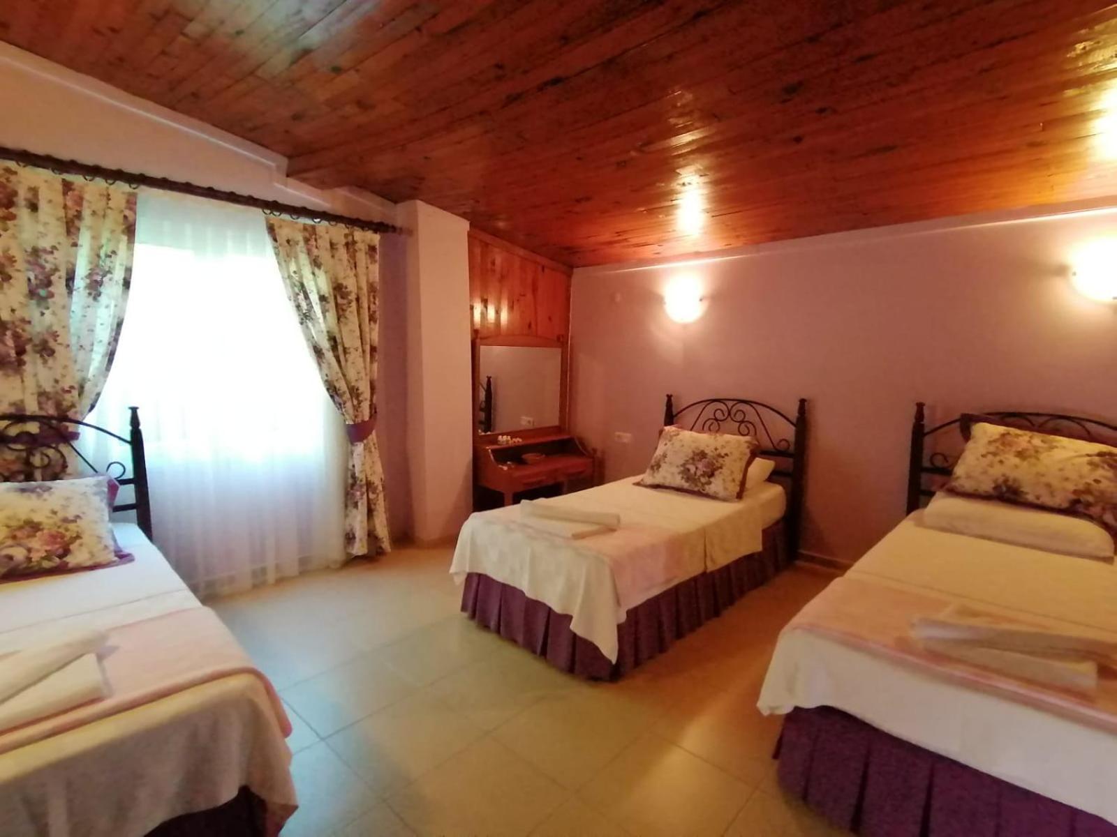 Maviev Otel Cesme Quarto foto
